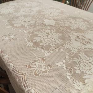 Vintage Ivory Lace Floral Design Tablecloth